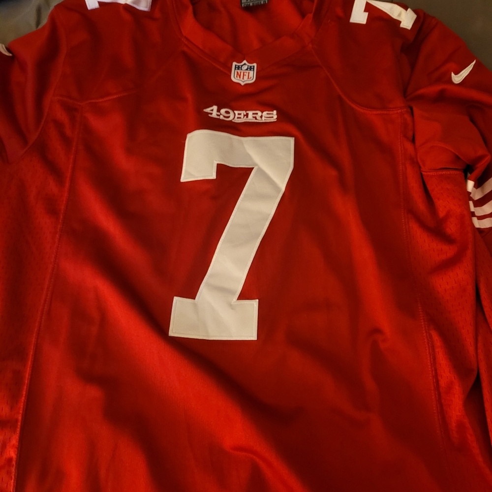 2013-2014 49ers ClOlinda Kaepernick red jersey